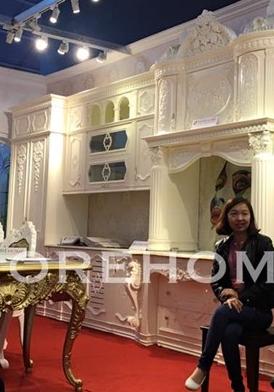 Tủ bếp cổ điển cao cấp Morehome tại hội chợ Vietbuild - MH0004